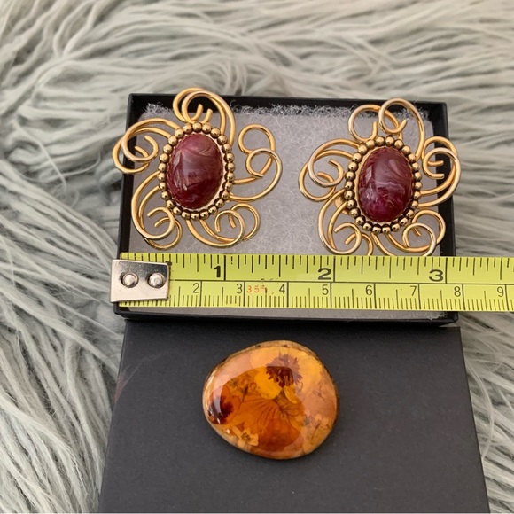 Vintage Chameleon Clip in Earrings plus bonus Flower inlay Amber Pin - Picture 7 of 9
